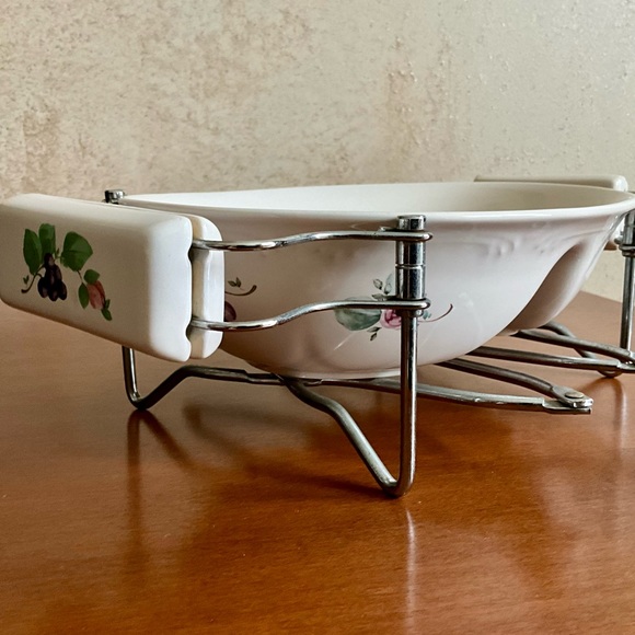 Pfaltzgraff Expandable Trivet - Picture 8 of 8